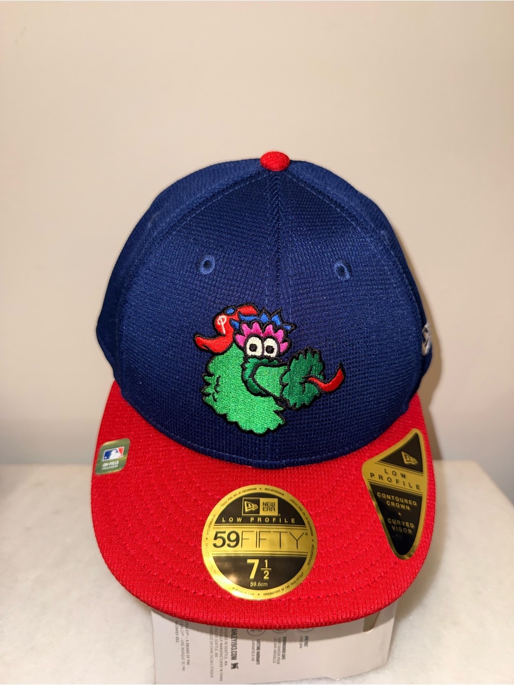 New Era Philadelphia Phillies Phillie Phanatic 59FIFTY Low Profile Fitted Hat ⚾